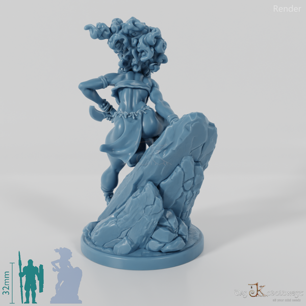 Masina, Maskierte Inselschurkin mit Beil 01