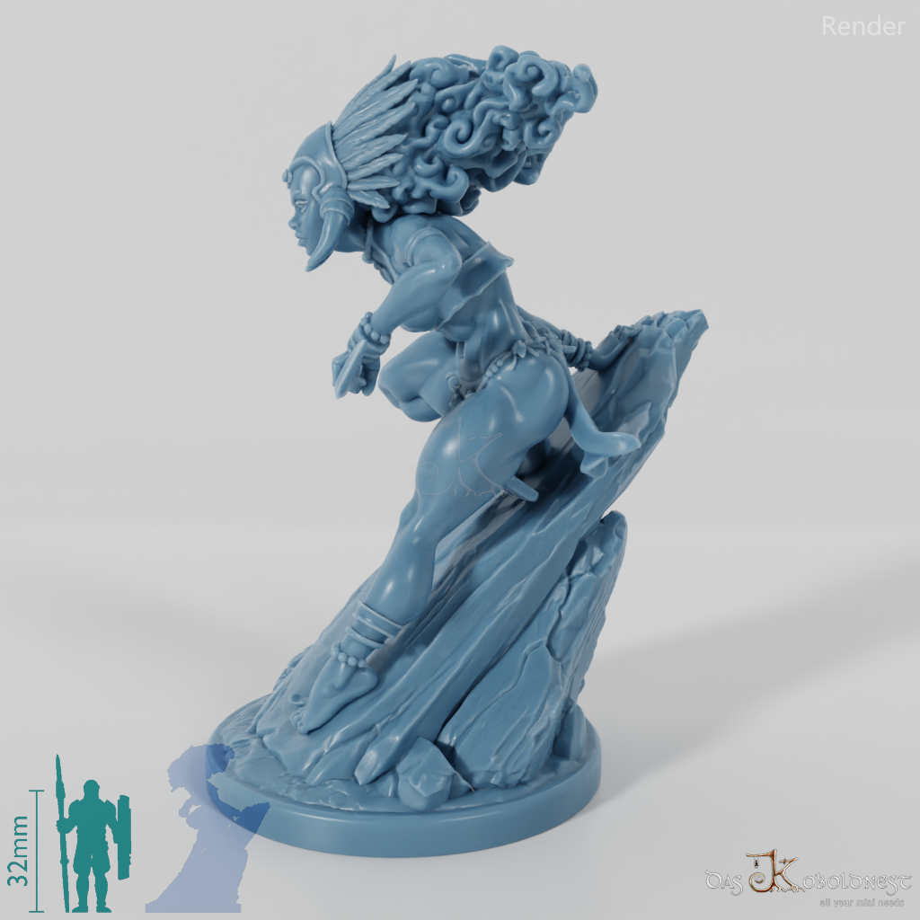 Masina, Inselschurkin mit Beil 01