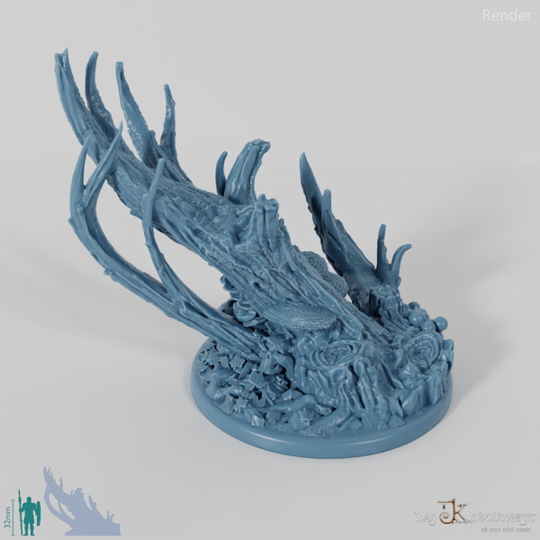 Waldbodenbase mit totem Baum